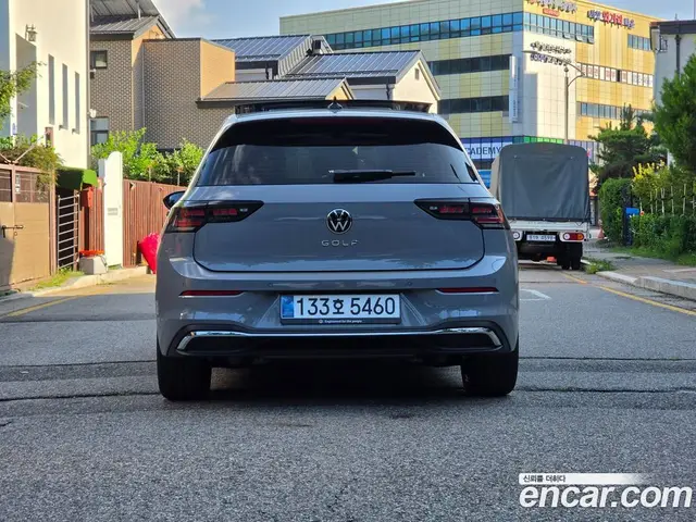 Volkswagen Golf 2026 2.0 автомат (гидро), миниатюра 5