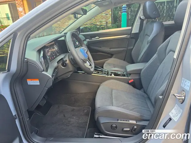 Volkswagen Golf 2026 2.0 автомат (гидро), миниатюра 10