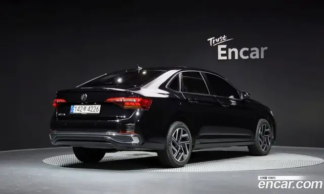 Volkswagen Jetta 2022 1.5 автомат (гидро), миниатюра 2