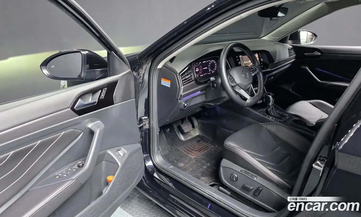 Volkswagen Jetta 2022 1.5 автомат (гидро), фото 13