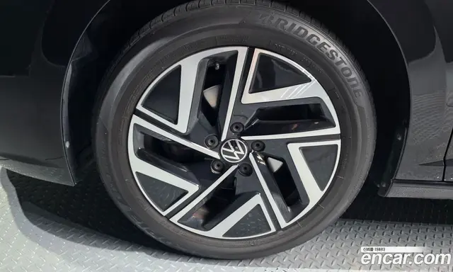 Volkswagen Jetta 2022 1.5 автомат (гидро), миниатюра 5
