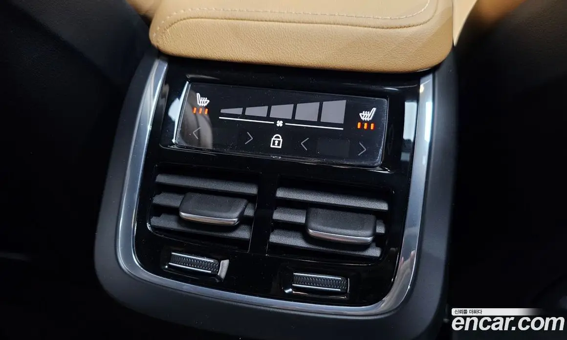 Volvo S60 2024 2.0 автомат (гидро), фото 32