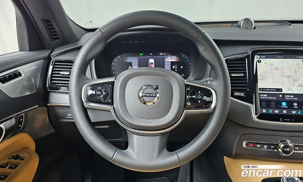 Volvo XC90 2023 2.0 автомат (гидро), фото 19