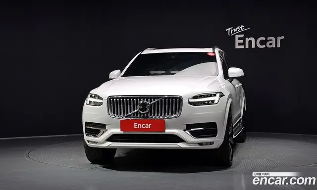 Volvo XC90 2024 2.0 автомат (гидро), миниатюра 3