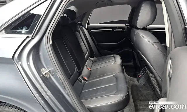 Audi A3 2016 2.0 автомат (гидро), миниатюра 11