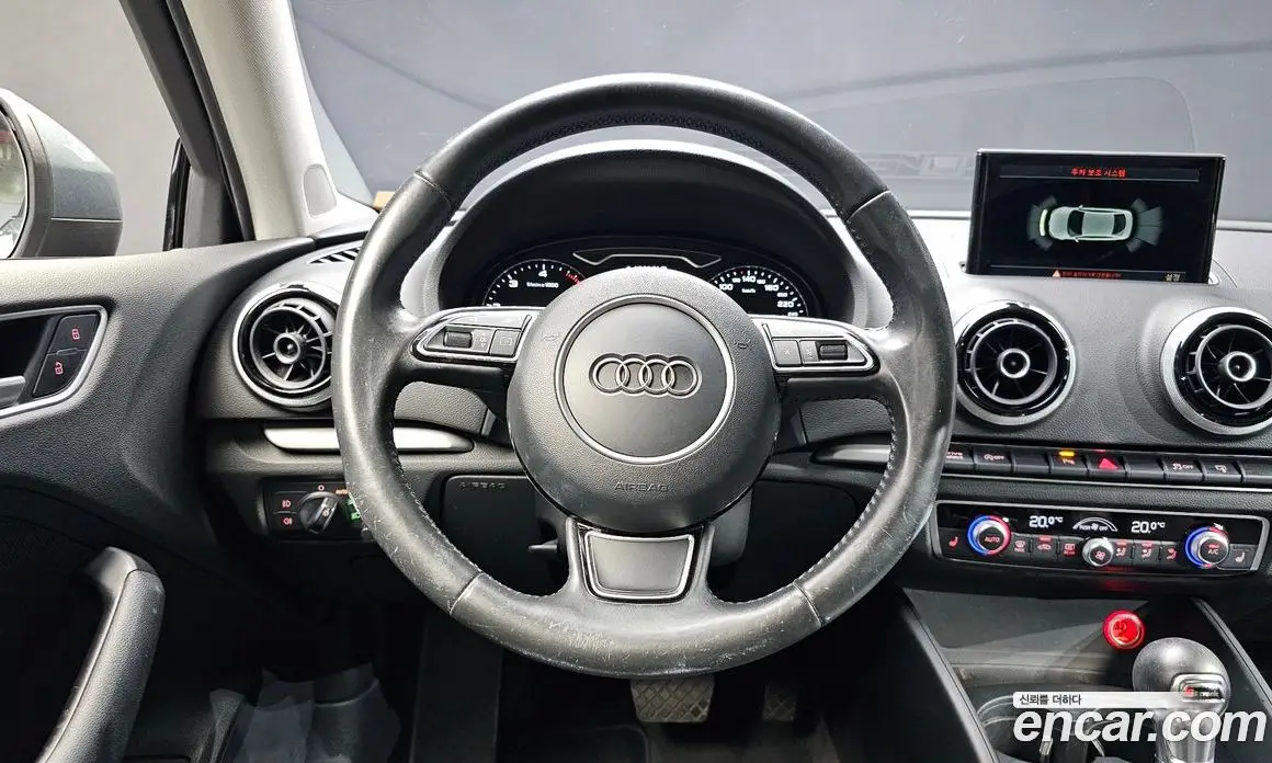 Audi A3 2016 2.0 автомат (гидро), фото 12