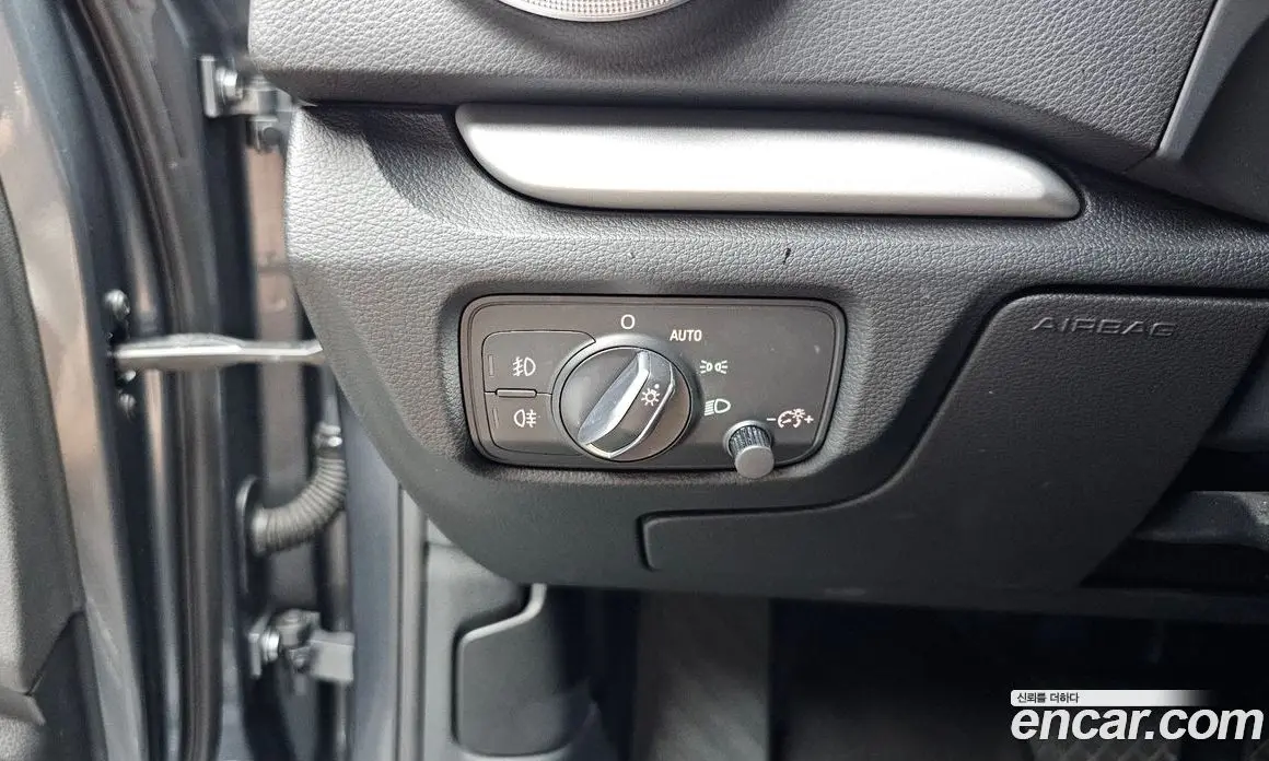 Audi A3 2016 2.0 автомат (гидро), фото 20