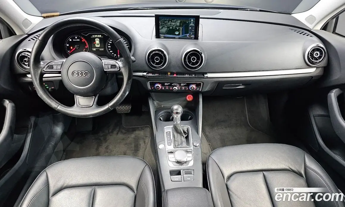 Audi A3 2016 2.0 автомат (гидро), фото 7