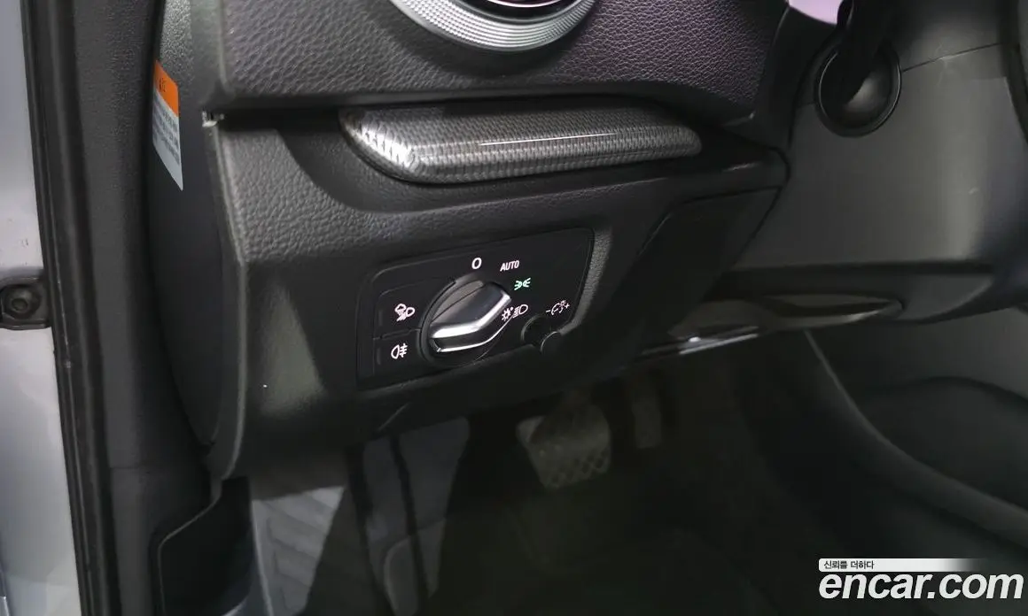 Audi A3 2018 2.0 автомат (гидро), фото 17