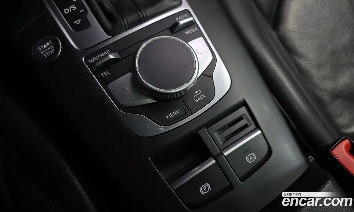 Audi A3 2018 2.0 автомат (гидро), фото 18