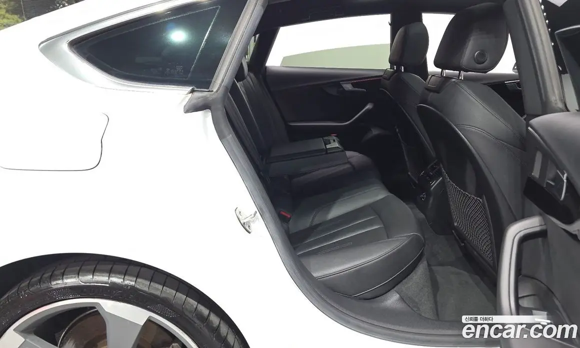 Audi A5 2019 2.0 автомат (гидро), фото 17
