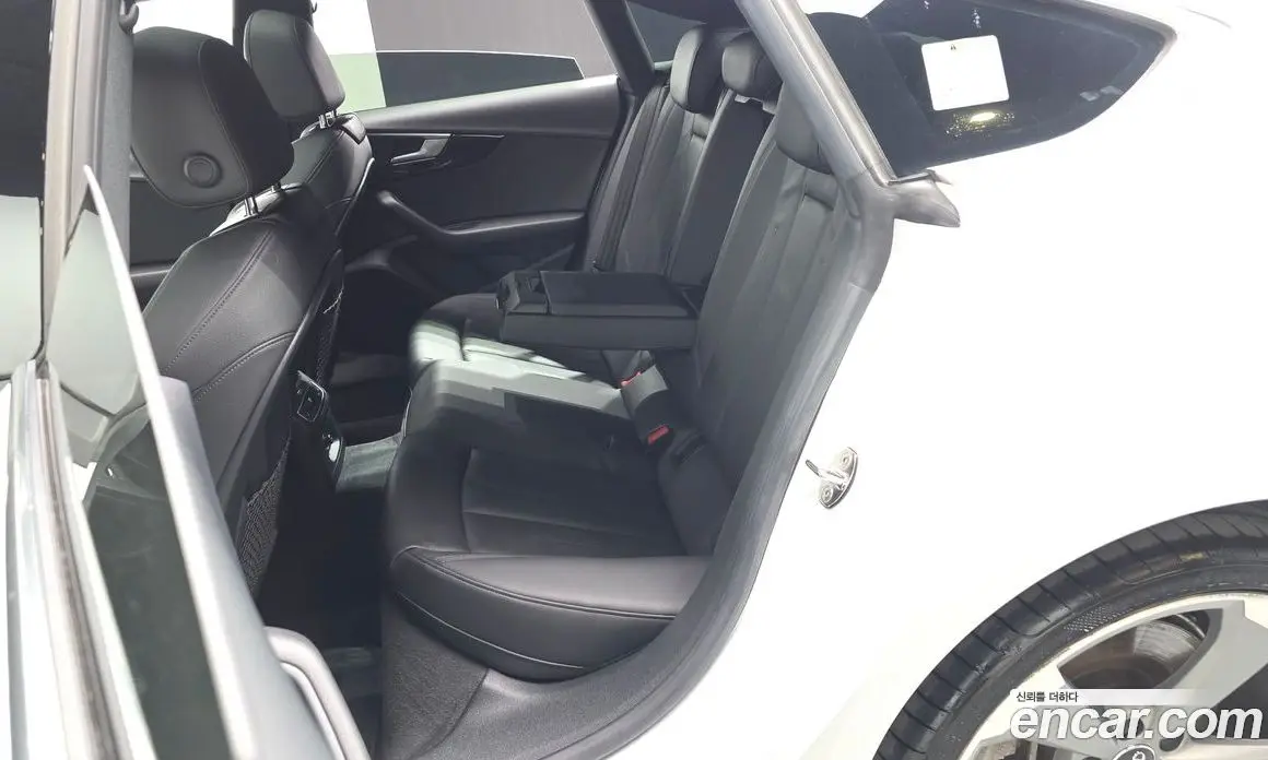 Audi A5 2019 2.0 автомат (гидро), фото 18