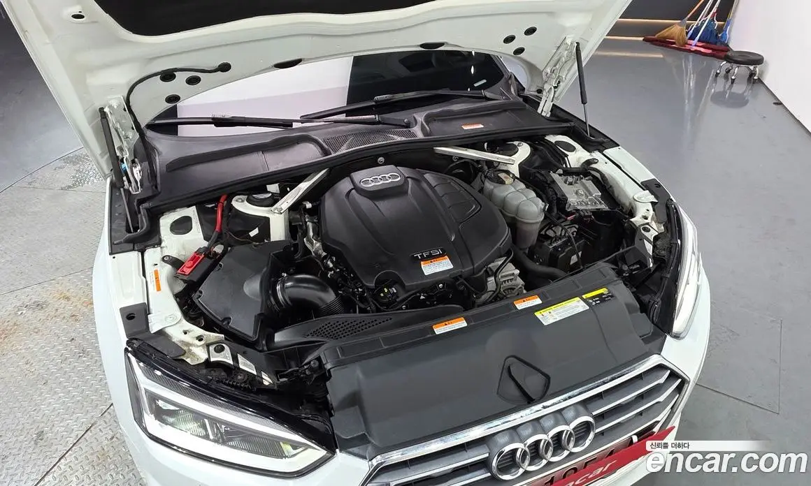Audi A5 2019 2.0 автомат (гидро), фото 6