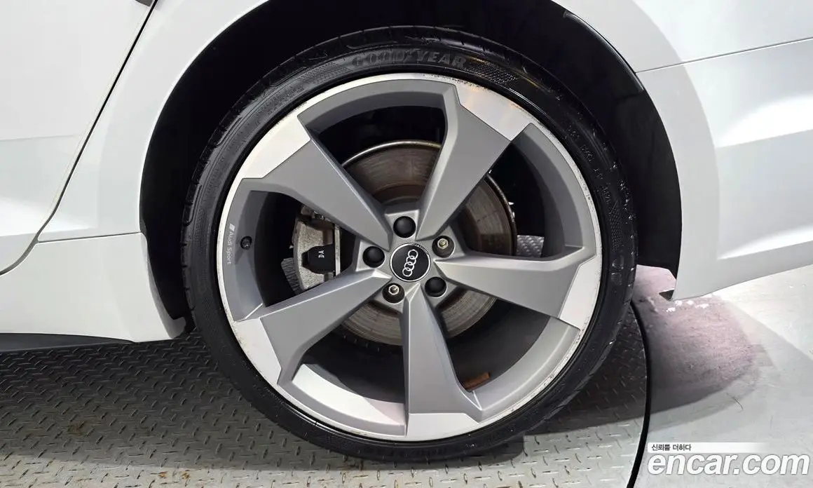 Audi A5 2019 2.0 автомат (гидро), фото 7