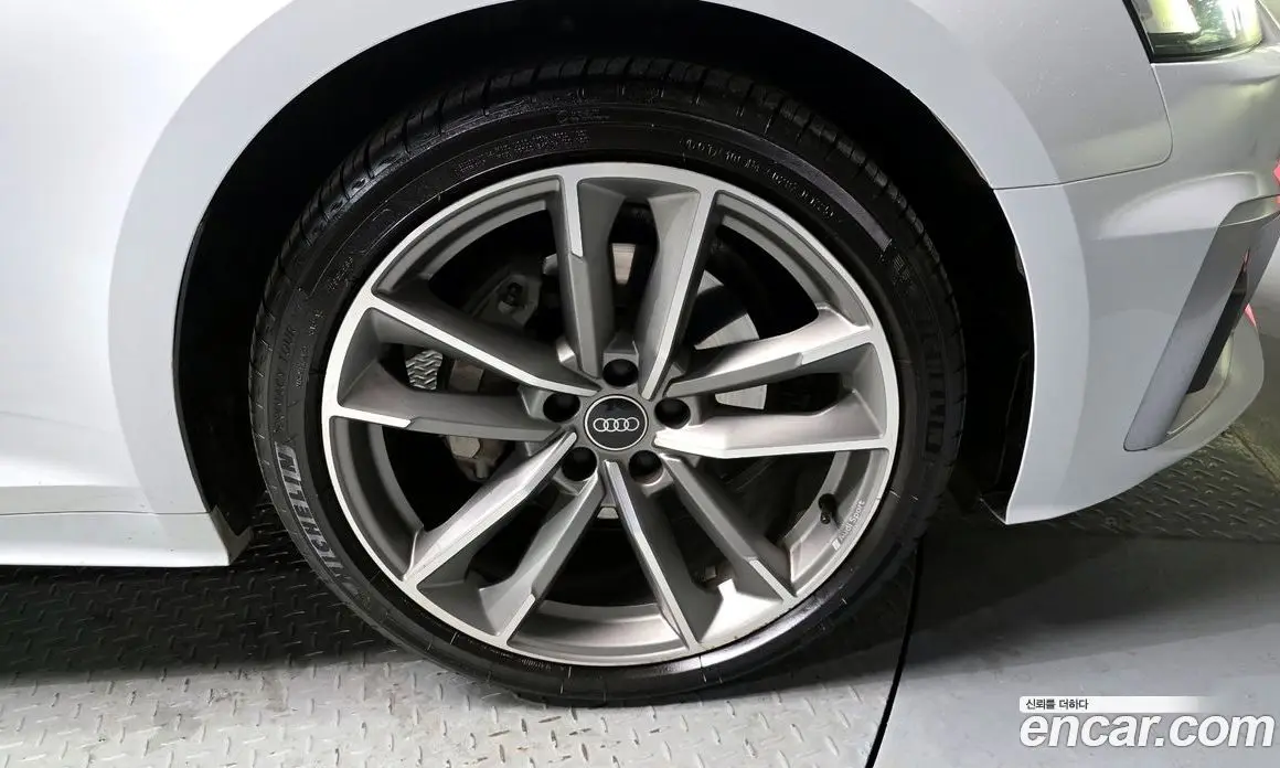 Audi A5 2021 2.0 автомат (гидро), фото 5 Audi A5 2021 2.0 автомат (гидро), фото 5