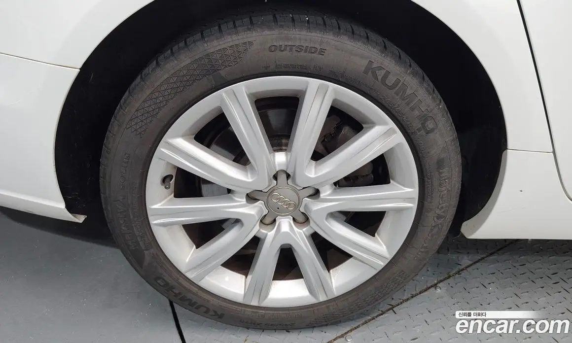 Audi A6 2014 3.0 автомат (гидро), фото 5