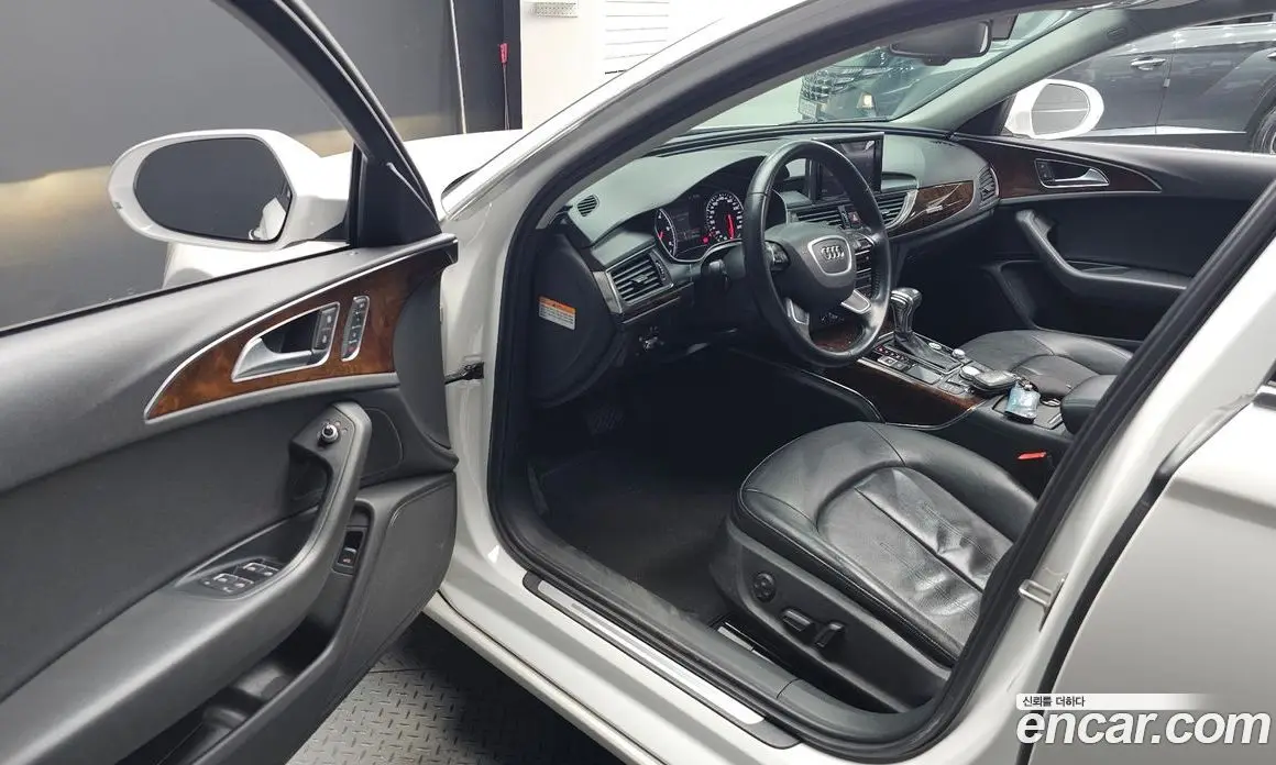 Audi A6 2014 3.0 автомат (гидро), фото 10