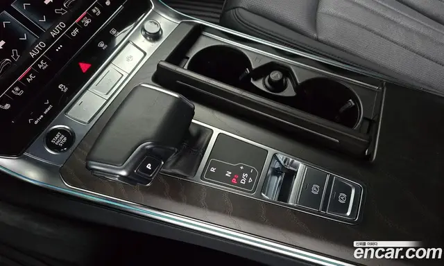 Audi A6 2021 2.0 автомат (гидро), миниатюра 11