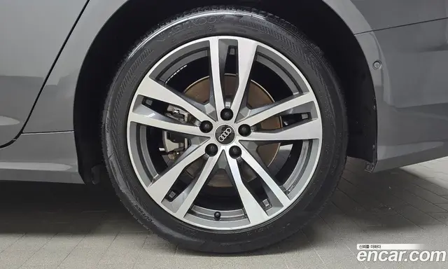 Audi A6 2021 2.0 автомат (гидро), миниатюра 6