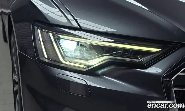 Audi A6 2021 2.0 автомат (гидро), миниатюра 7