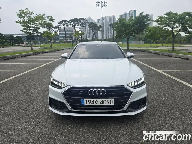 Audi A7 2022 3.0 автомат (гидро), миниатюра 1