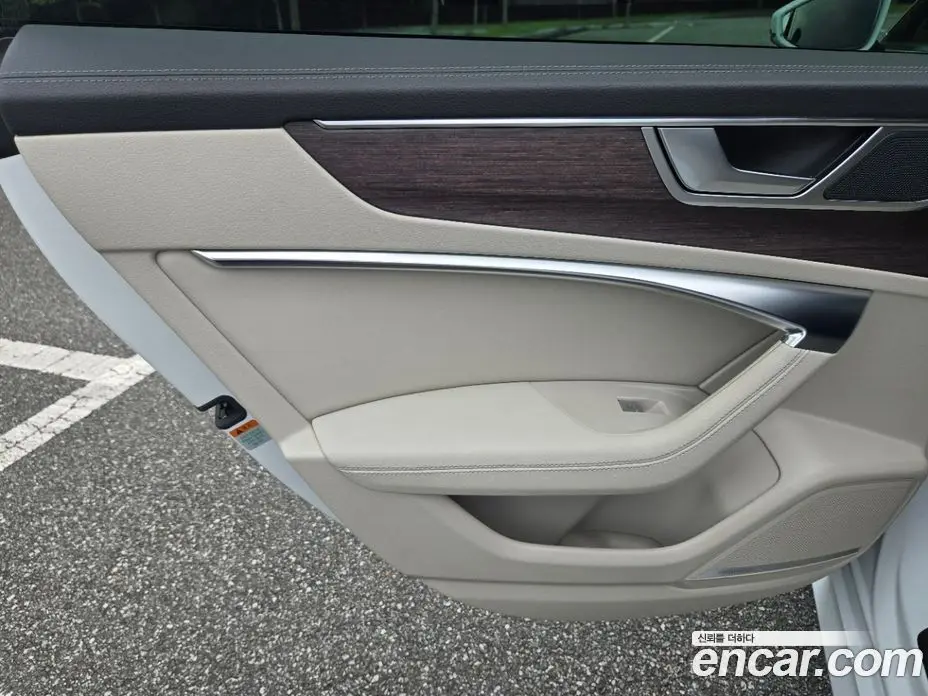 Audi A7 2022 3.0 автомат (гидро), фото 14