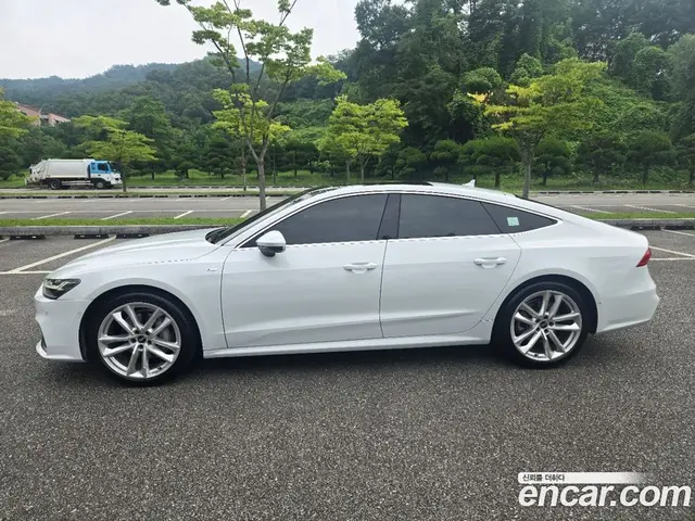 Audi A7 2022 3.0 автомат (гидро), миниатюра 3