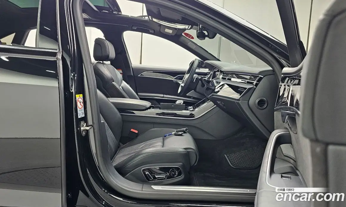 Audi A8 2019 3.0 автомат (гидро), фото 16