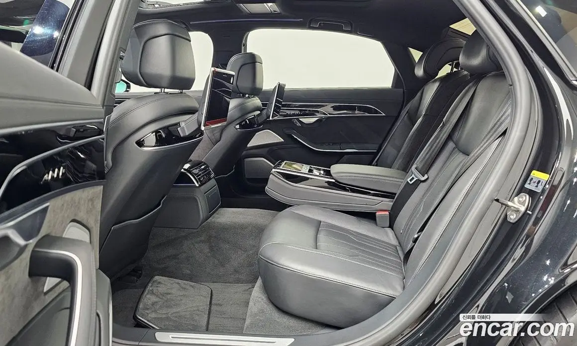 Audi A8 2019 3.0 автомат (гидро), фото 18