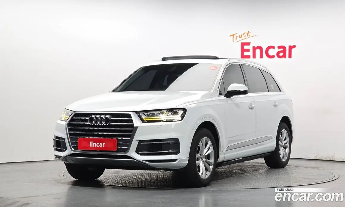 Audi Q7 2019 2.0 автомат (гидро), фото 1 Audi Q7 2019 2.0 автомат (гидро), фото 1