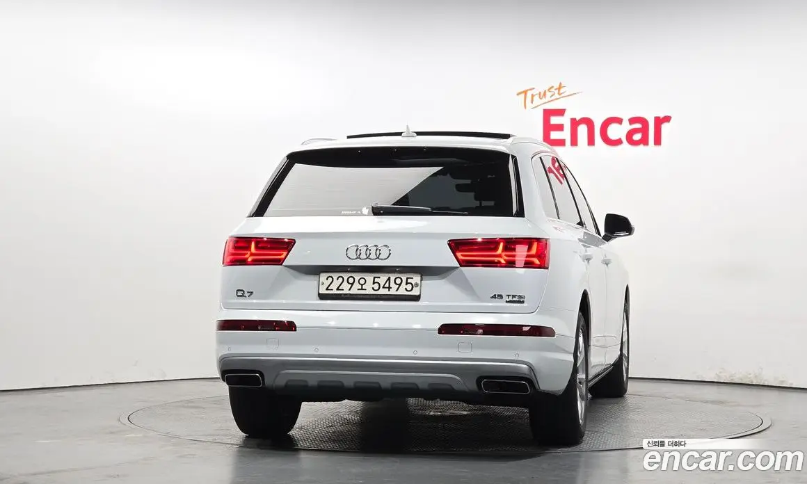 Audi Q7 2019 2.0 автомат (гидро), фото 4 Audi Q7 2019 2.0 автомат (гидро), фото 4