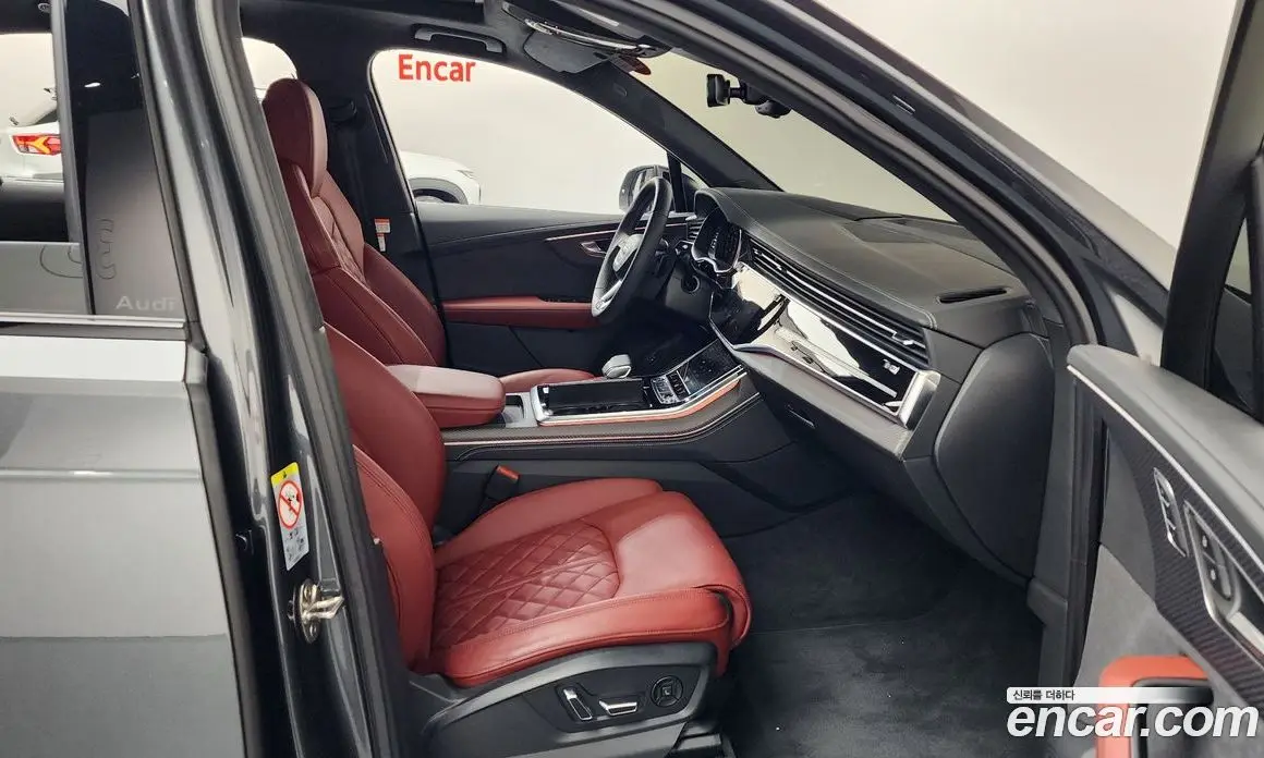 Audi SQ7 2025 4.0 автомат (гидро), фото 16
