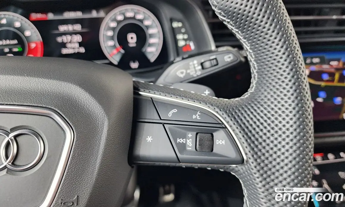Audi SQ7 2025 4.0 автомат (гидро), фото 22