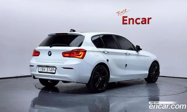 BMW 1 серия 2017 2.0 автомат (гидро), миниатюра 2