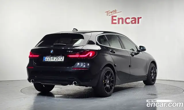 BMW 1 серия 2021 2.0 автомат (гидро), миниатюра 2
