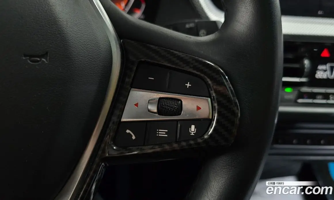 BMW 1 серия 2021 2.0 автомат (гидро), фото 22