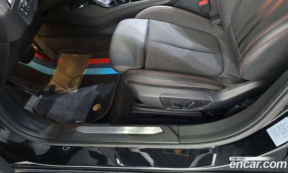 BMW 1 серия 2021 2.0 автомат (гидро), фото 28