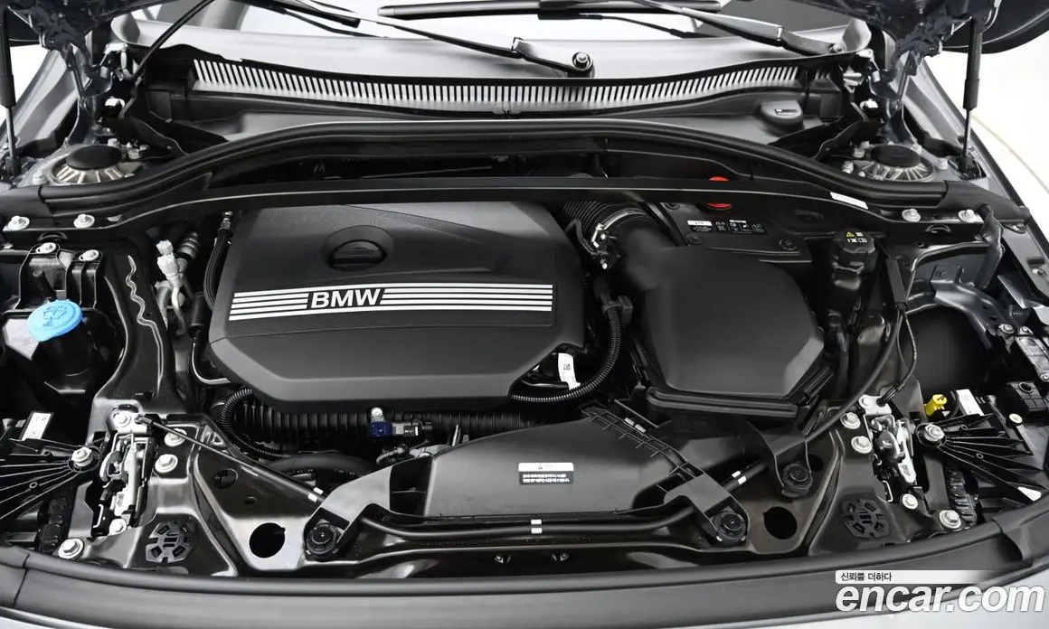 BMW 1 серия 2025 2.0 автомат (гидро), фото 6
