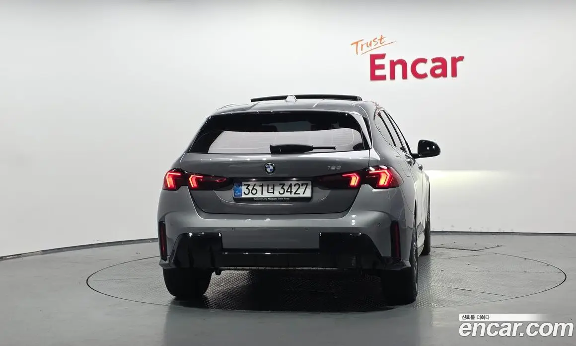 BMW 1 серия 2025 2.0 автомат (гидро), фото 4