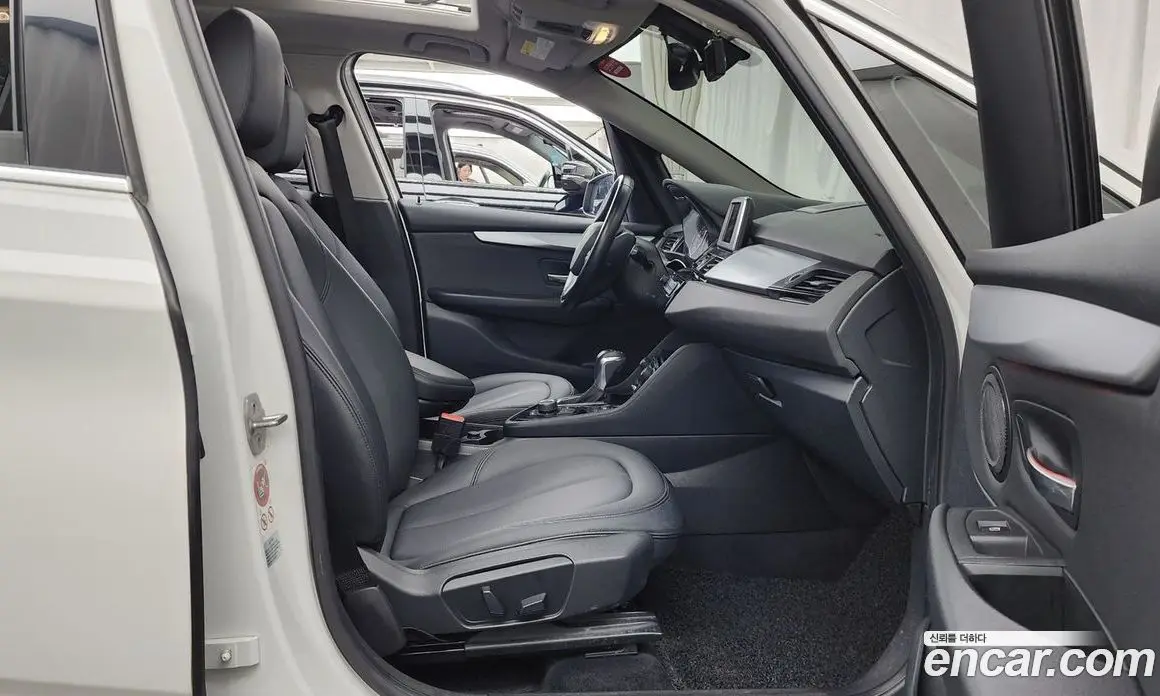 BMW 2 серия 2017 2.0 автомат (гидро), фото 13