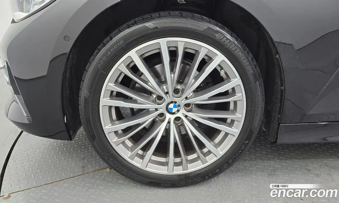 BMW 3 серия 2022 2.0 автомат (гидро), фото 4