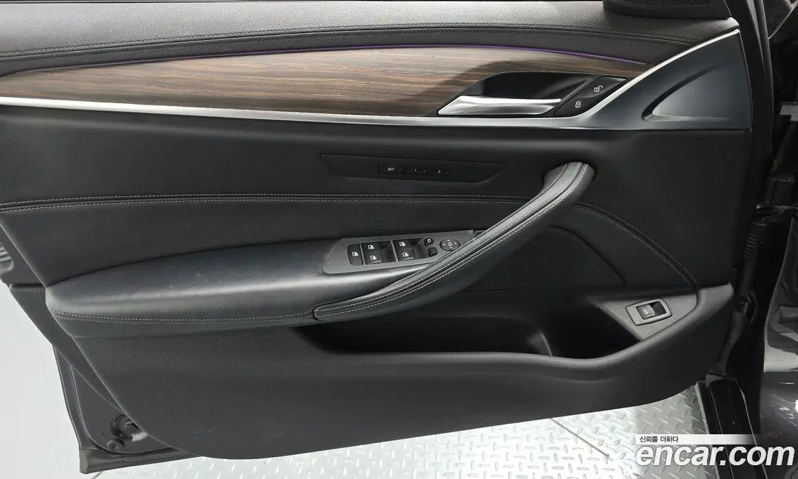 BMW 5 серия 2019 2.0 автомат (гидро), фото 14