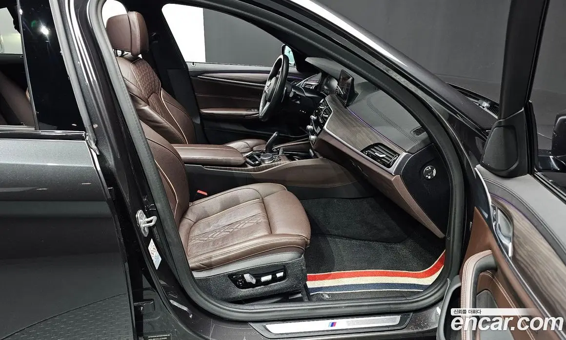 BMW 5 серия 2020 2.0 автомат (гидро), фото 16