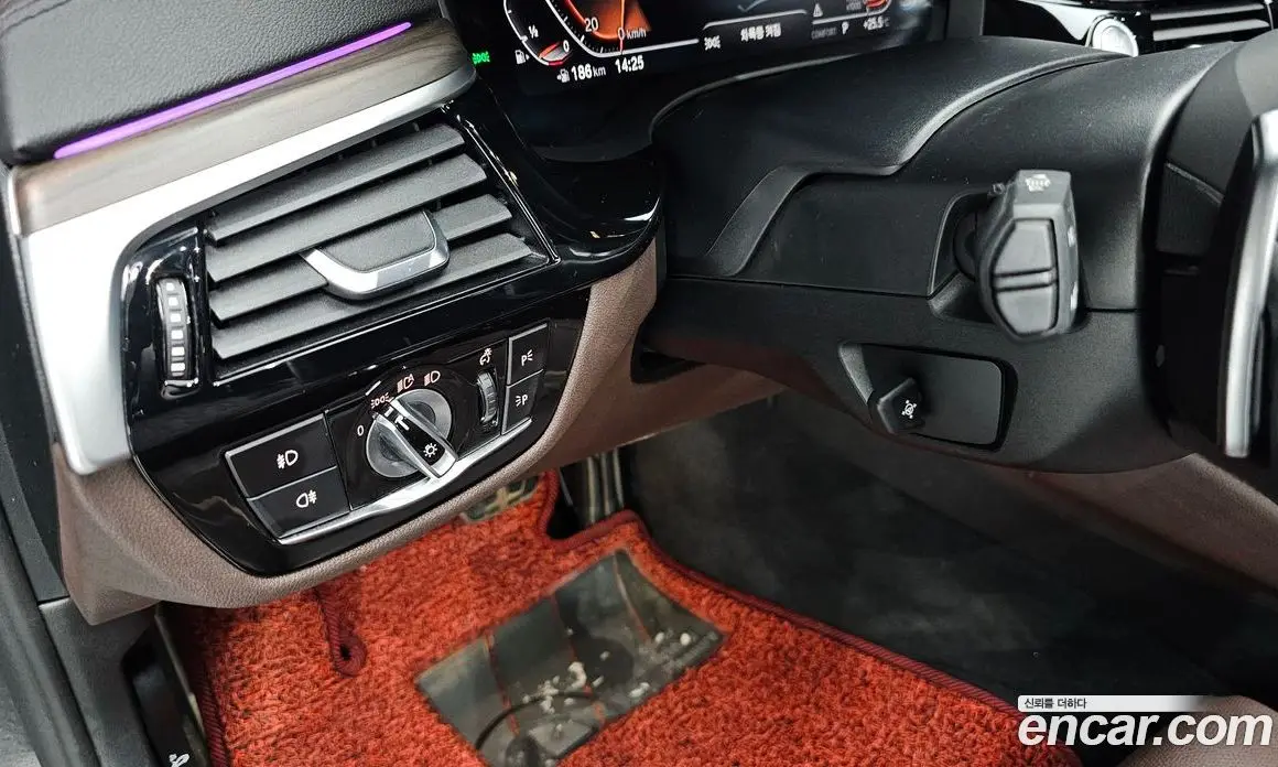 BMW 5 серия 2020 2.0 автомат (гидро), фото 30