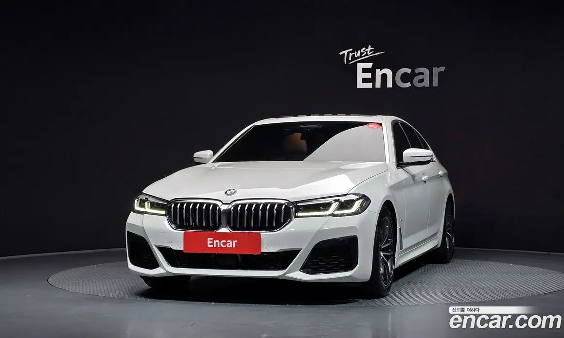 BMW 5 серия 2022 2.0 автомат (гидро), фото 3
