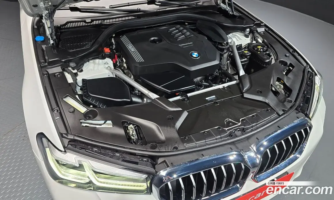 BMW 5 серия 2022 2.0 автомат (гидро), фото 6