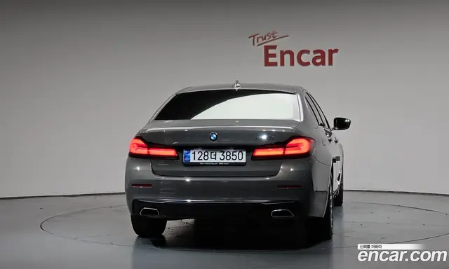 BMW 5 серия 2022 2.0 автомат (гидро), миниатюра 3