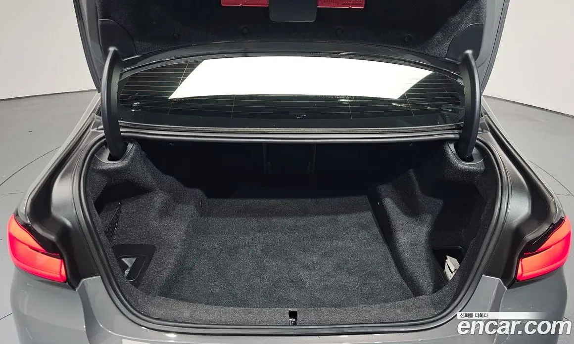 BMW 5 серия 2022 2.0 автомат (гидро), фото 25