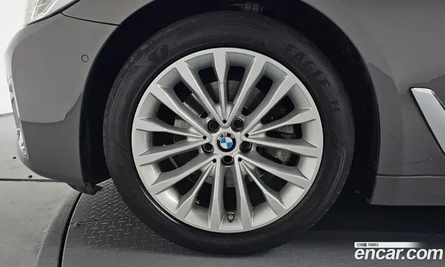BMW 5 серия 2022 2.0 автомат (гидро), миниатюра 4