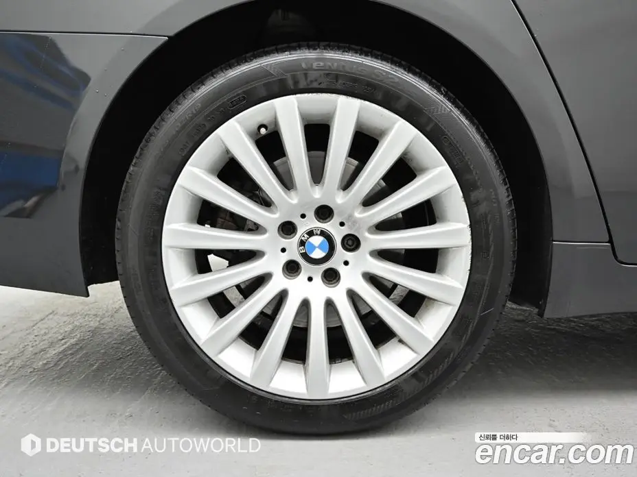 BMW 7 серия 2013 3.0 автомат (гидро), фото 5